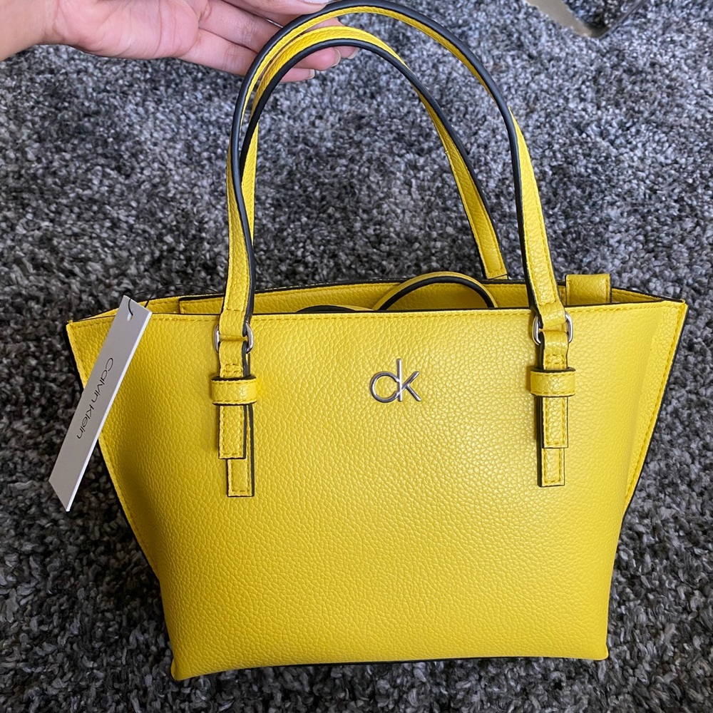 ❌SOLD❌Calvin Klein crossbody